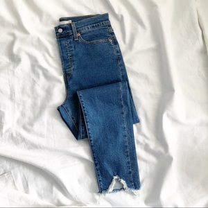 Levi’s Wedgie Skinny Jeans + Distressed Raw Hem